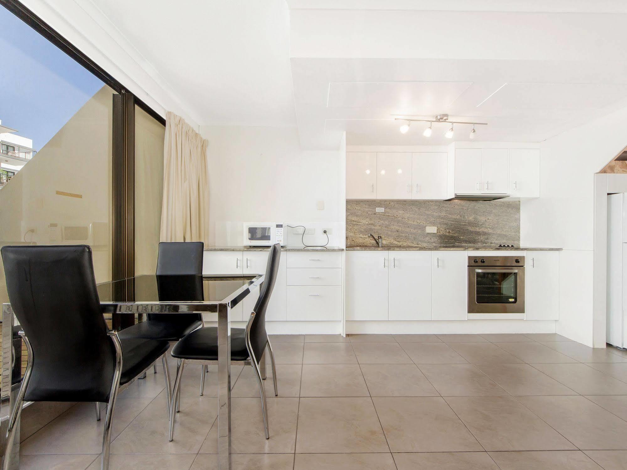 Broadbeach Travel Inn Apartments Gold Coast Luaran gambar